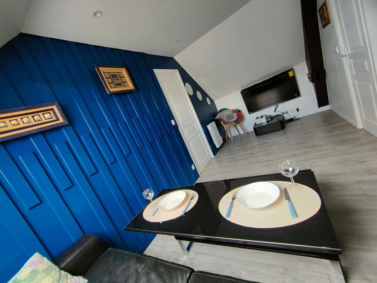 Les Lofts De Provins: Apt 4 Exterior foto